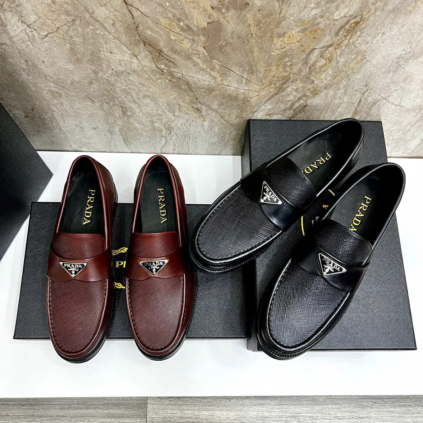 PRADA~ Size: 38-44 (customized 45/46 P: 💰880 P's original official website new high-end men's leather shoes, top-quality original replicas, made of imported open edge beads/calf leather, calf leather breathable lining, original leather outsole!